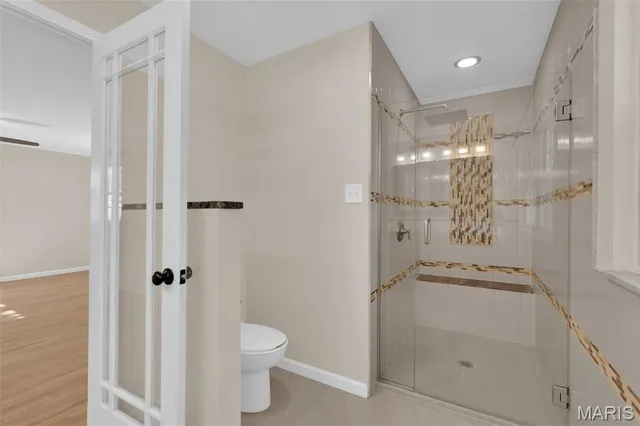 $515,000 | 56 Forest Crest Drive, Chesterfield, MO 63017