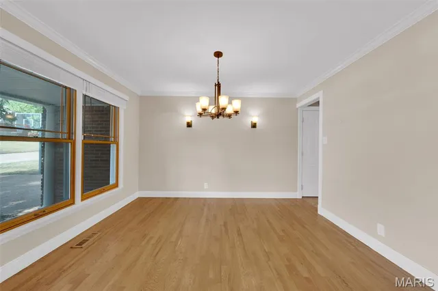 $515,000 | 56 Forest Crest Drive, Chesterfield, MO 63017