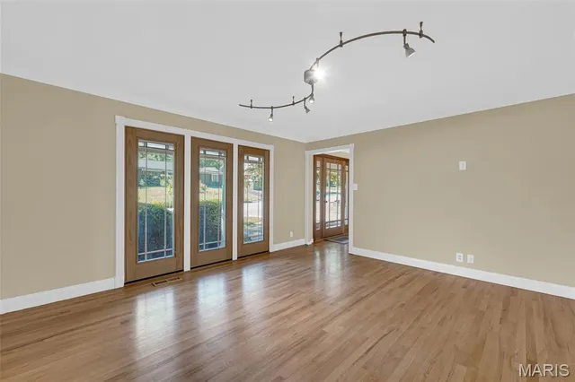 $515,000 | 56 Forest Crest Drive, Chesterfield, MO 63017