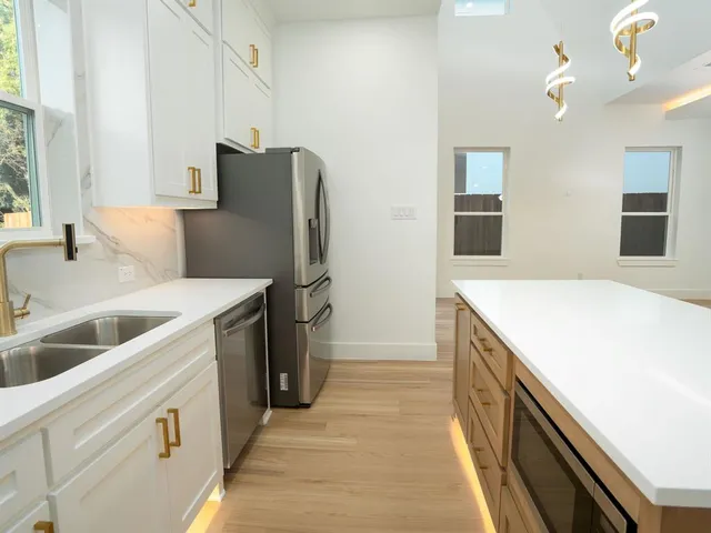 a room with a white wall and white walls