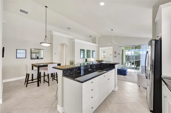 $5,300 | 684 98th Avenue North, Naples, FL 34108