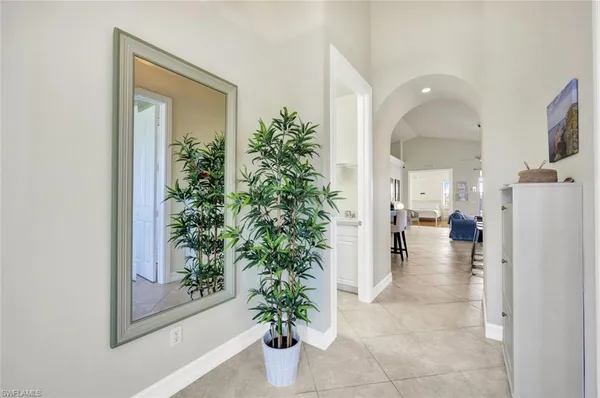 $5,300 | 684 98th Avenue North, Naples, FL 34108