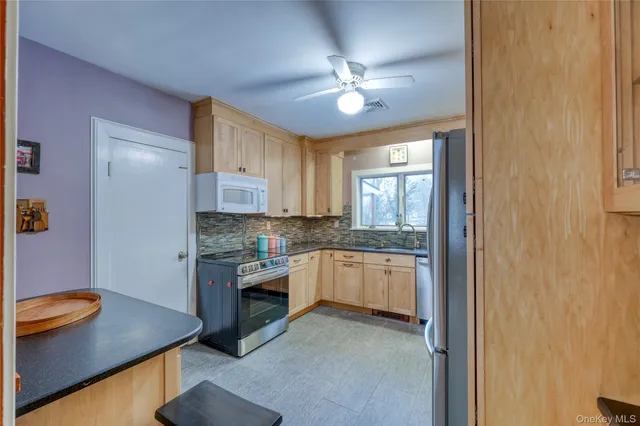 $624,900 | 14 Oak Street, Cornwall, NY 12518