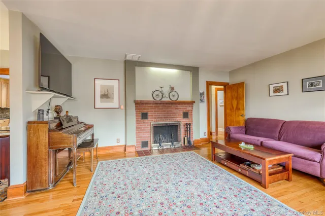 $624,900 | 14 Oak Street, Cornwall, NY 12518