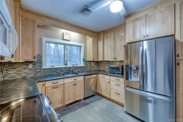 $624,900 | 14 Oak Street, Cornwall, NY 12518