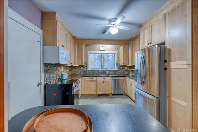 $624,900 | 14 Oak Street, Cornwall, NY 12518