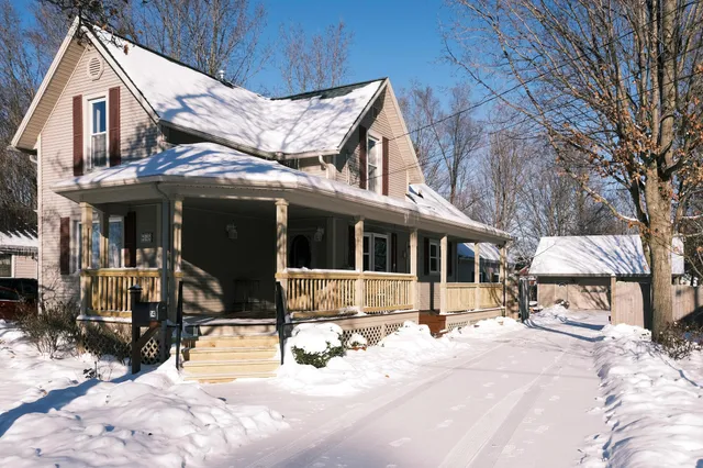 $251,900 | 14 Cole Street, Quincy, MI 49082