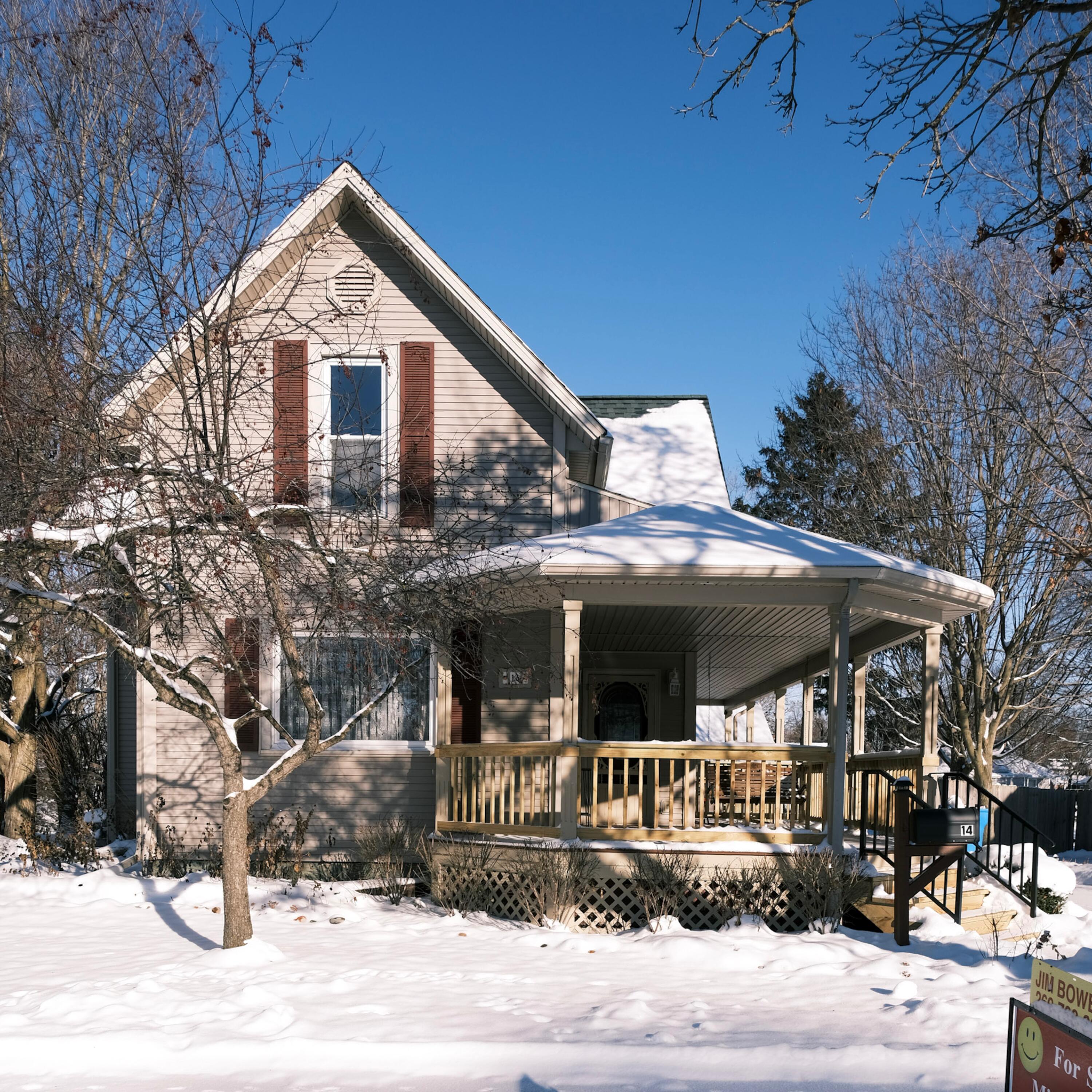 14 Cole Street Quincy, MI 49082 - Photo 2 of 66 IMG_0363