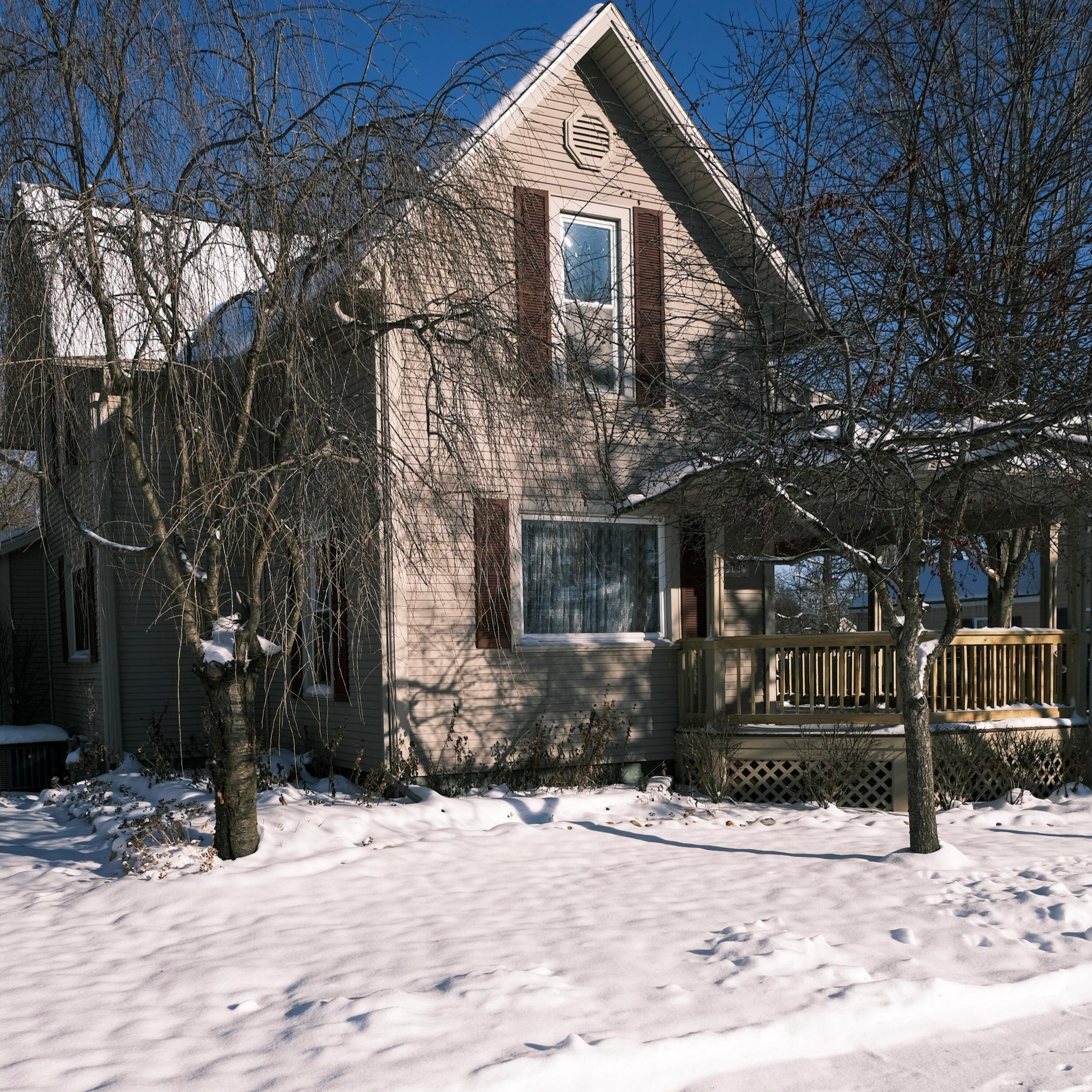 14 Cole Street Quincy, MI 49082 - Photo 3 of 66 IMG_0362