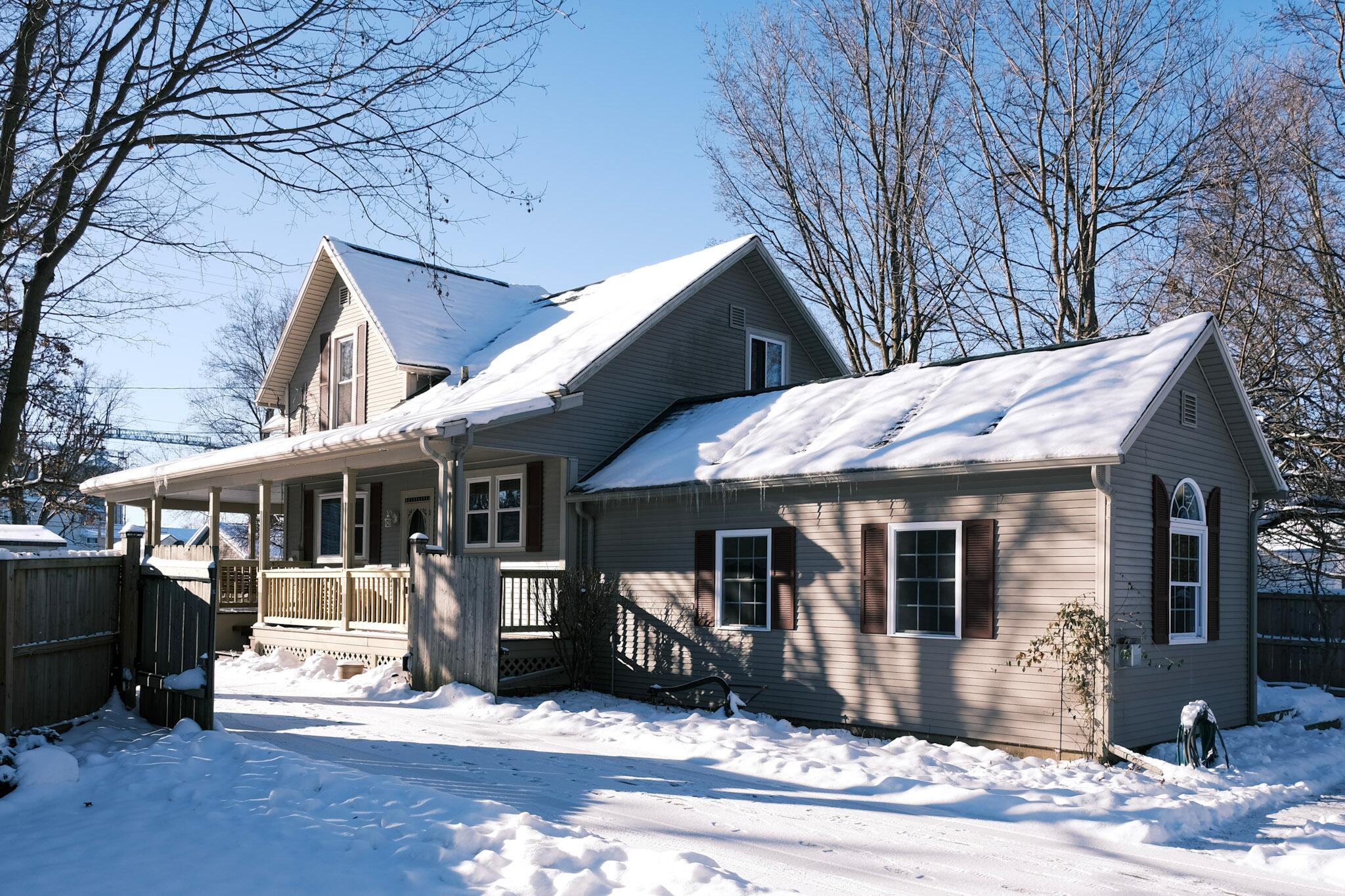14 Cole Street Quincy, MI 49082 - Photo 4 of 66 IMG_0361