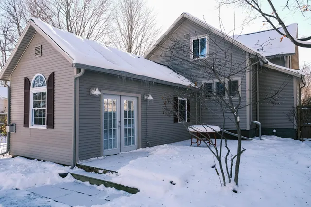 $251,900 | 14 Cole Street, Quincy, MI 49082