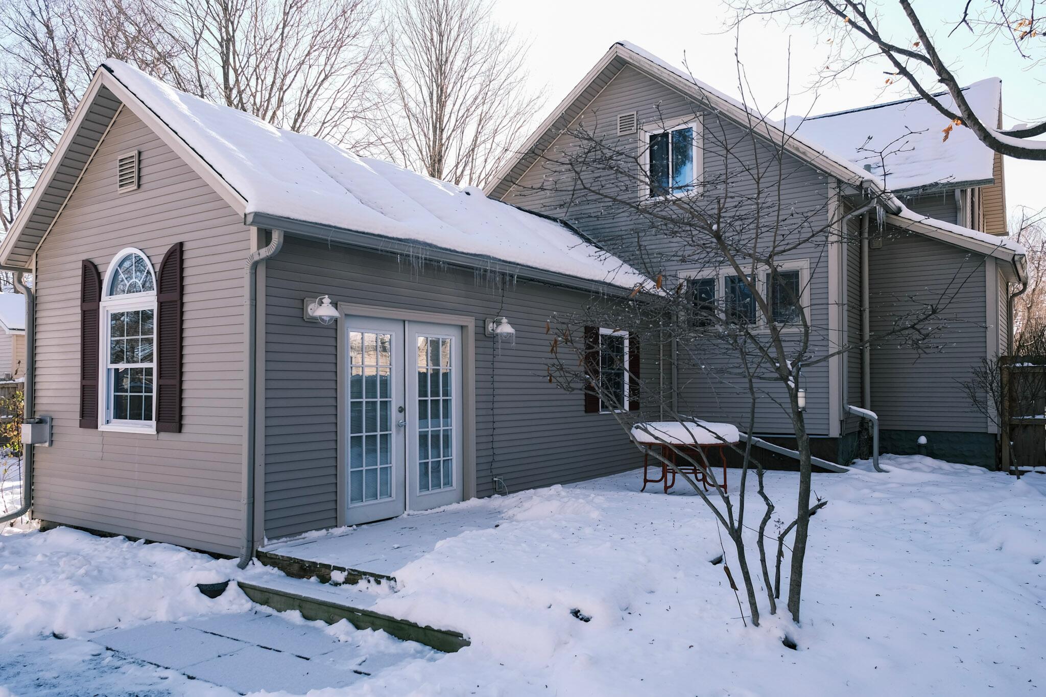 14 Cole Street Quincy, MI 49082 - Photo 5 of 66 IMG_0360