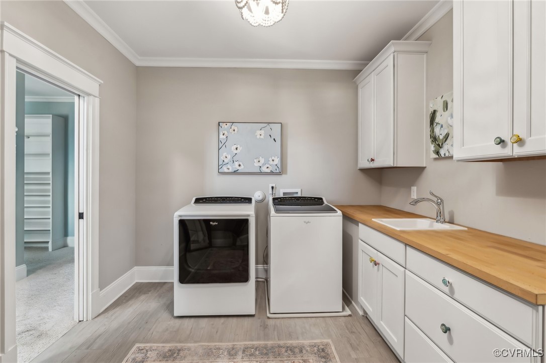 16100 Fawley Road Midlothian, VA 23112 - Photo 32 of 50 Laundry room w/ direct access from primary closet