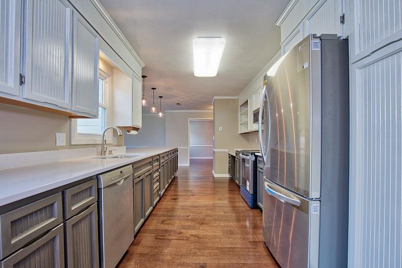 1677 Millbridge Road Salem, VA 24153 - Photo 18 of 30 Kitchen4