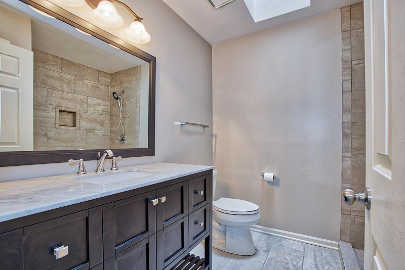 1677 Millbridge Road Salem, VA 24153 - Photo 21 of 30 MasterBath1