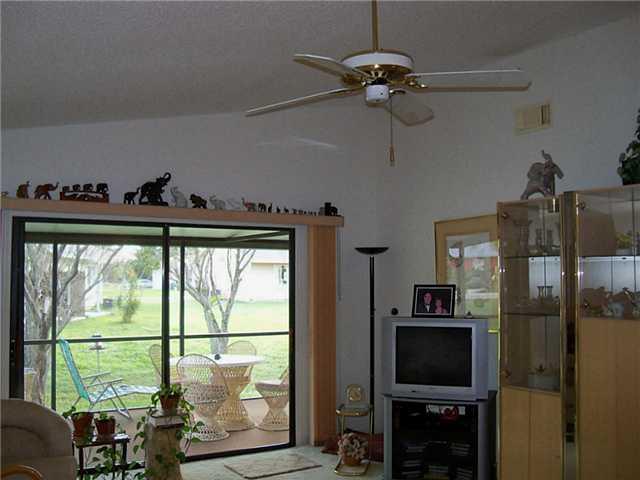4717 Southeast Salvatori Road, Unit HALF DUPLEX Stuart, FL 34997 - Photo 11 of 16 Gallery Image 11