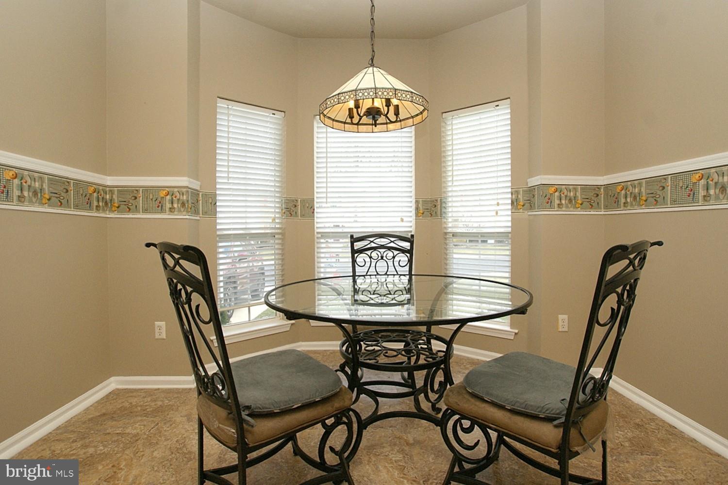 64 Windingbrook Road Bordentown, NJ 08505 - Photo 17 of 44 Breakfast Room