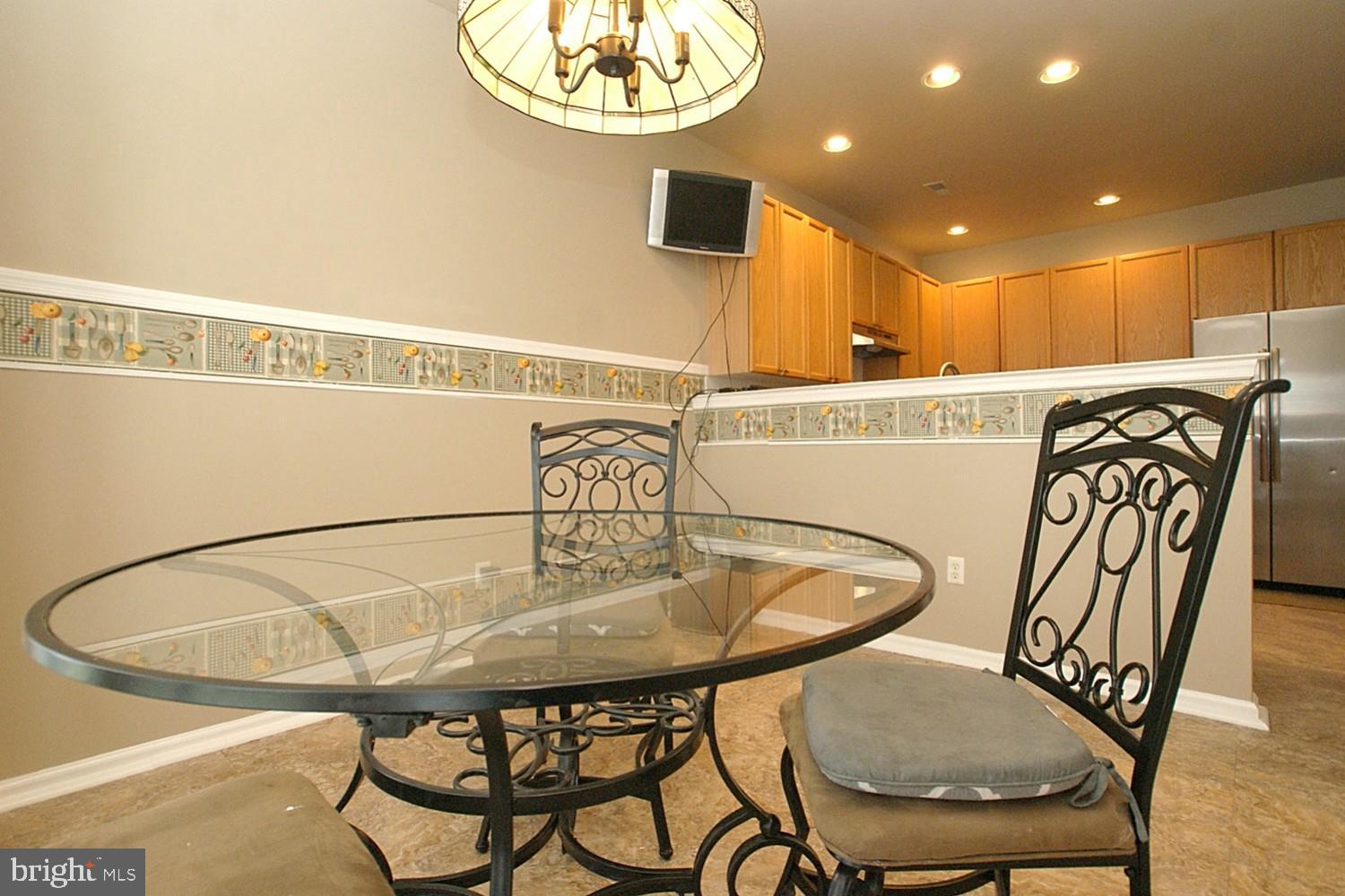 64 Windingbrook Road Bordentown, NJ 08505 - Photo 19 of 44 Breakfast Room
