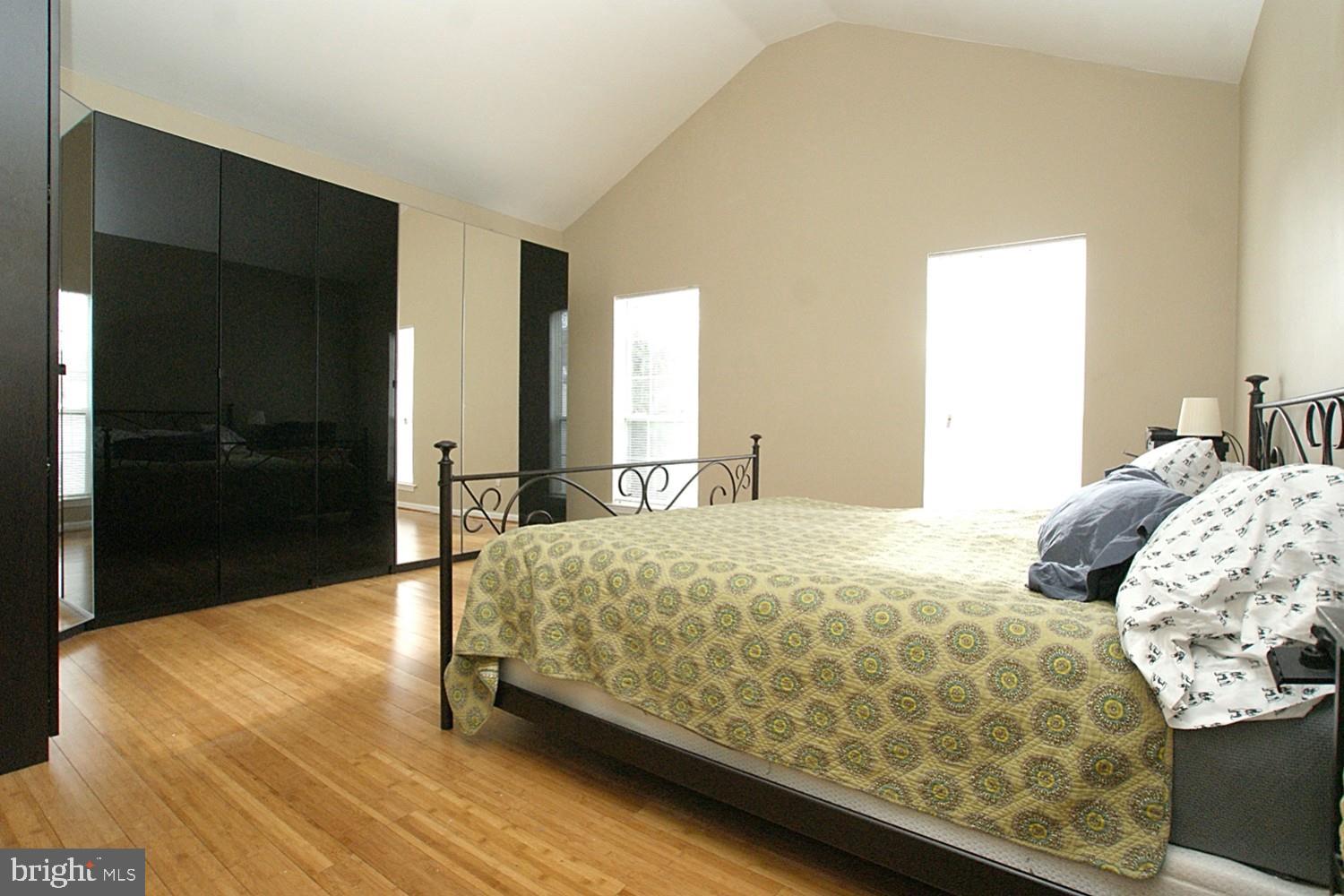 64 Windingbrook Road Bordentown, NJ 08505 - Photo 20 of 44 Master Bedroom
