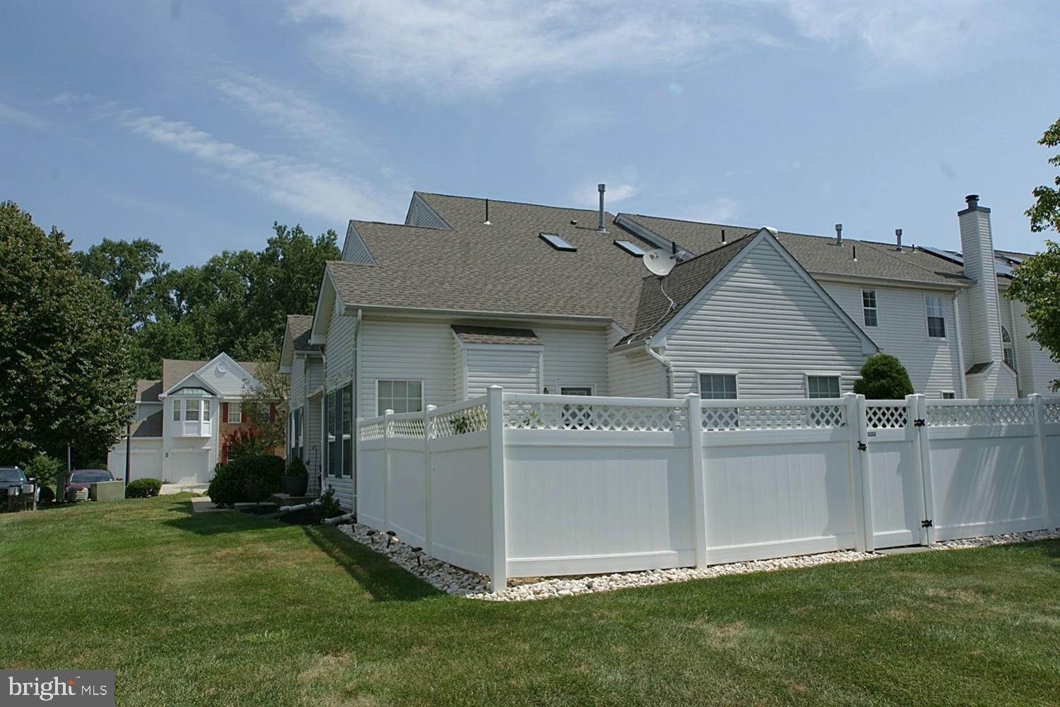 64 Windingbrook Road Bordentown, NJ 08505 - Photo 40 of 44 Exterior Back
