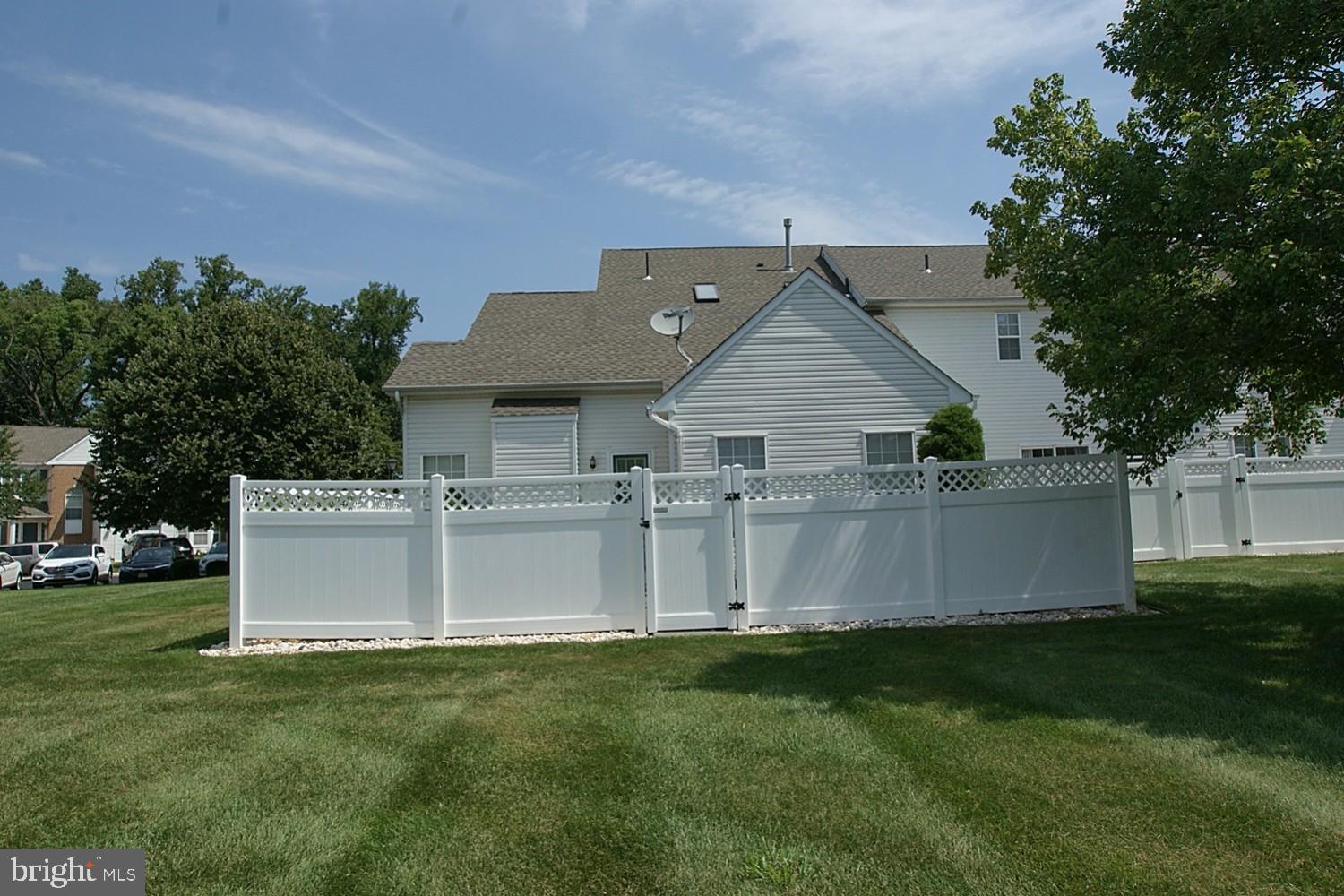 64 Windingbrook Road Bordentown, NJ 08505 - Photo 41 of 44 Exterior Back