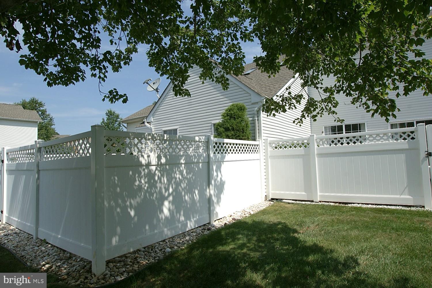 64 Windingbrook Road Bordentown, NJ 08505 - Photo 42 of 44 Exterior Back
