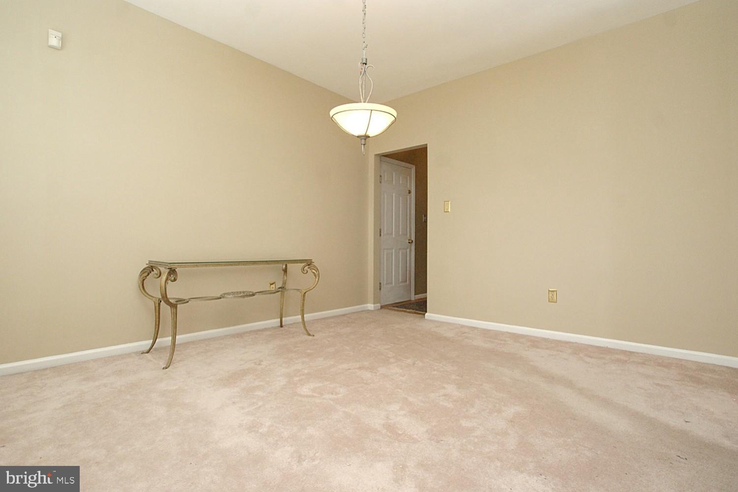 64 Windingbrook Road Bordentown, NJ 08505 - Photo 10 of 44 Dining Room