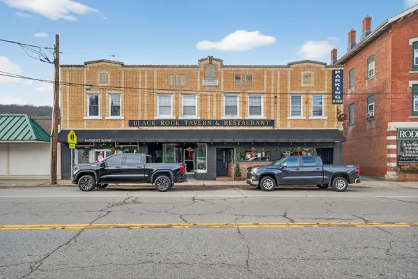 a car parked in front of a building