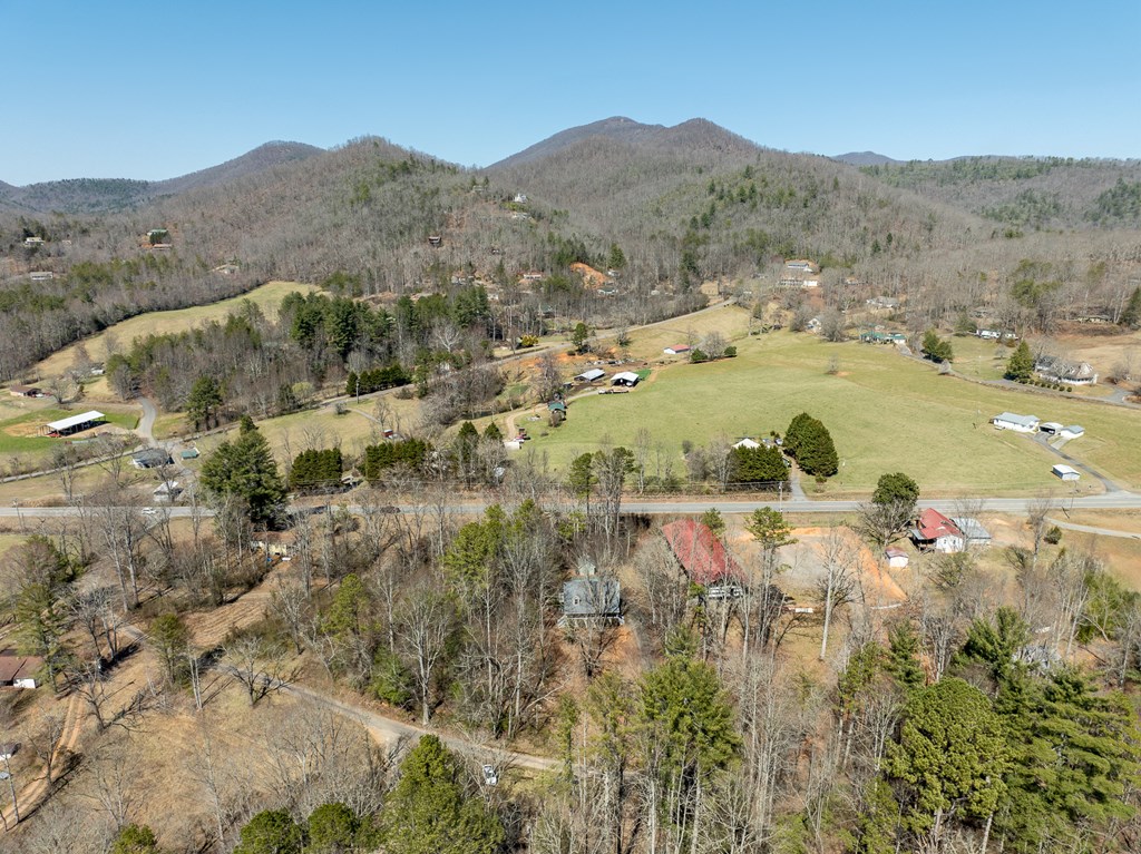 3256 Foster Road Hiawassee, GA 30546 - Photo 33 of 47 Gallery Image 33