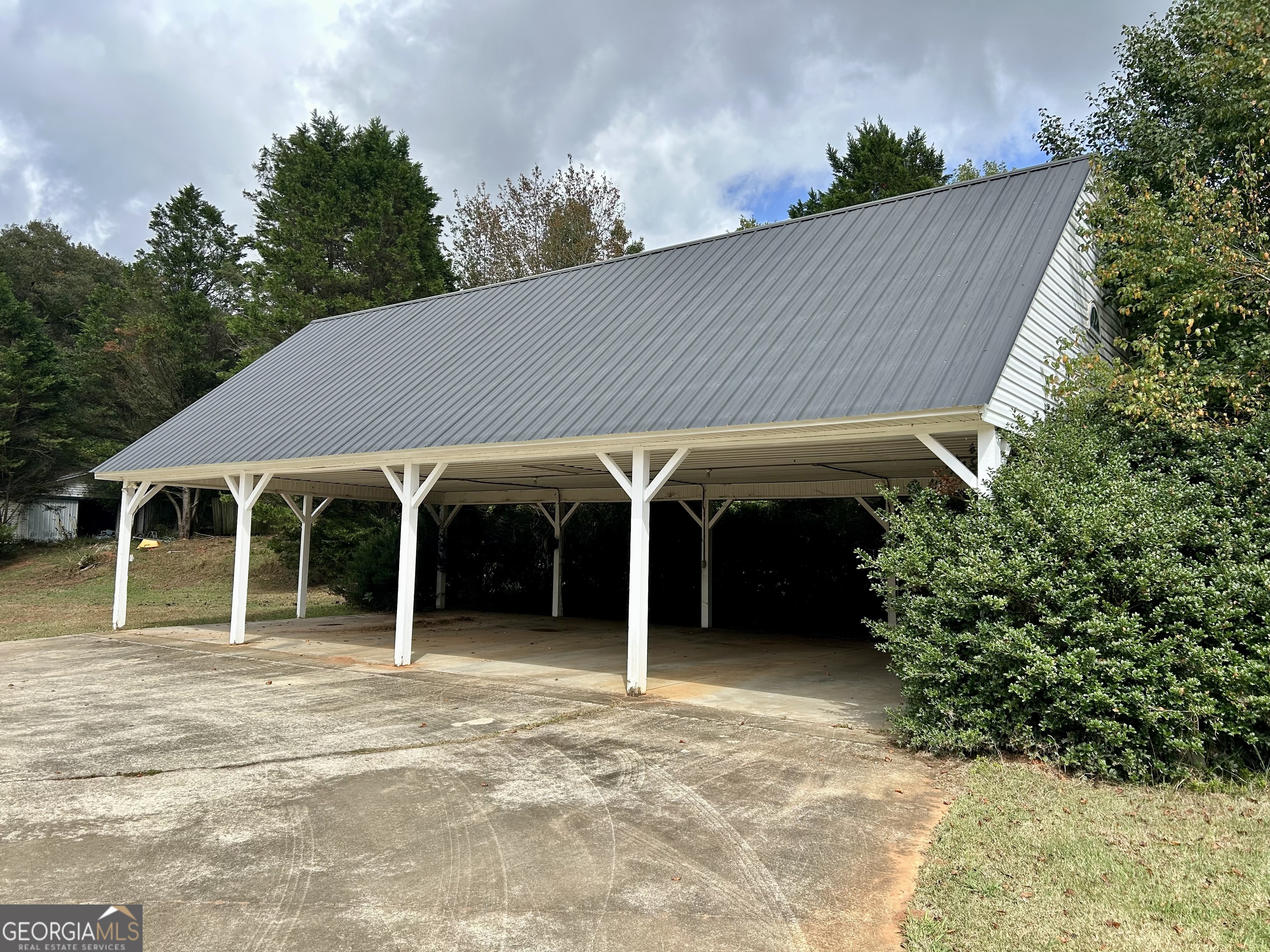 1398 Vanna Road Royston, GA 30662 - Photo 15 of 58