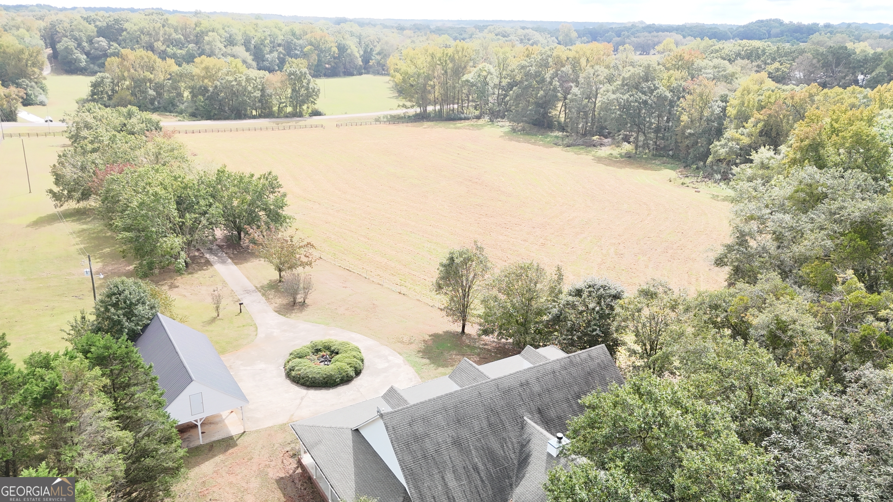 1398 Vanna Road Royston, GA 30662 - Photo 5 of 58