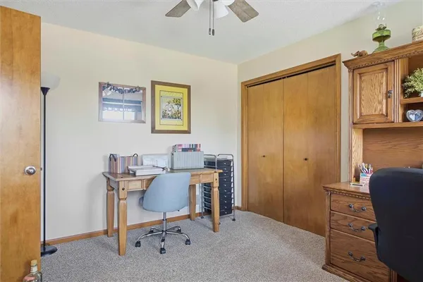 $695,000 | 20189 167th Street, Basehor, KS 66007