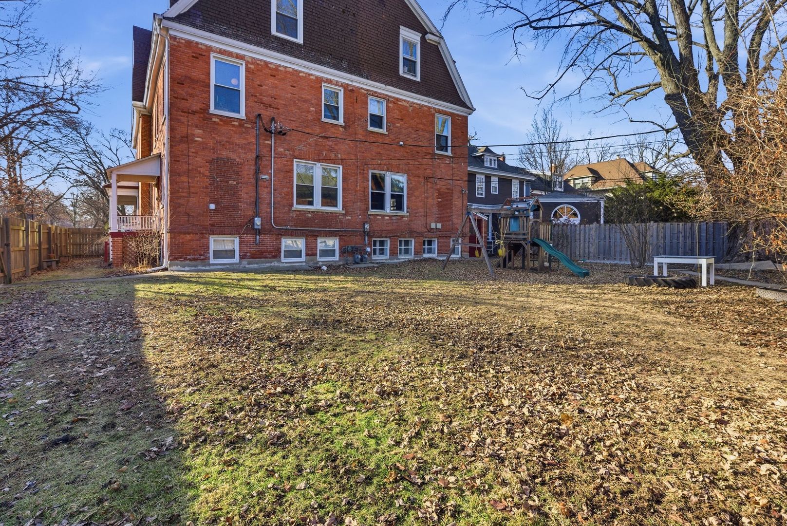 2001 Orrington Avenue, Unit 2001 Evanston, IL 60201 - Photo 50 of 50 a view of a house with a yard