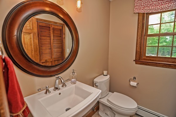 11 Alger Road Foxboro, MA 02035 - Photo 13 of 30 Gallery Image 13