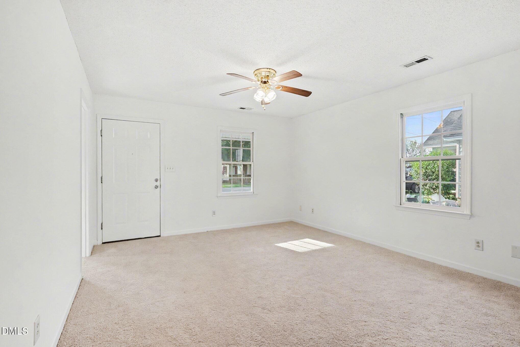 110 1st Street Erwin, NC 28339 - Photo 6 of 39 LIVING ROOM