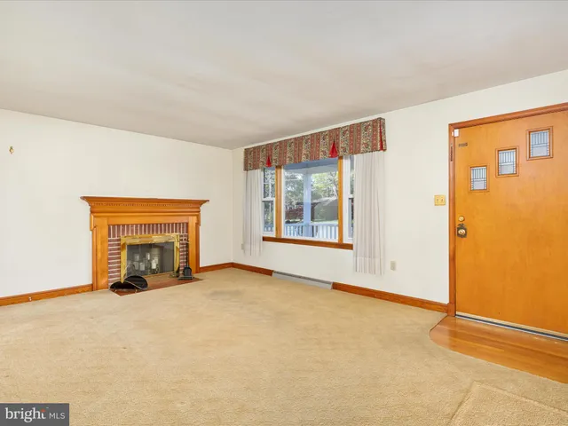 $375,000 | 312 Fox Drive, Winchester, VA 22601