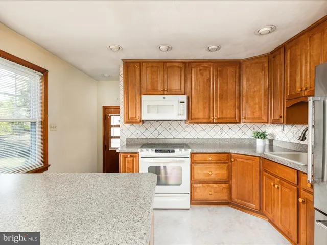 $375,000 | 312 Fox Drive, Winchester, VA 22601