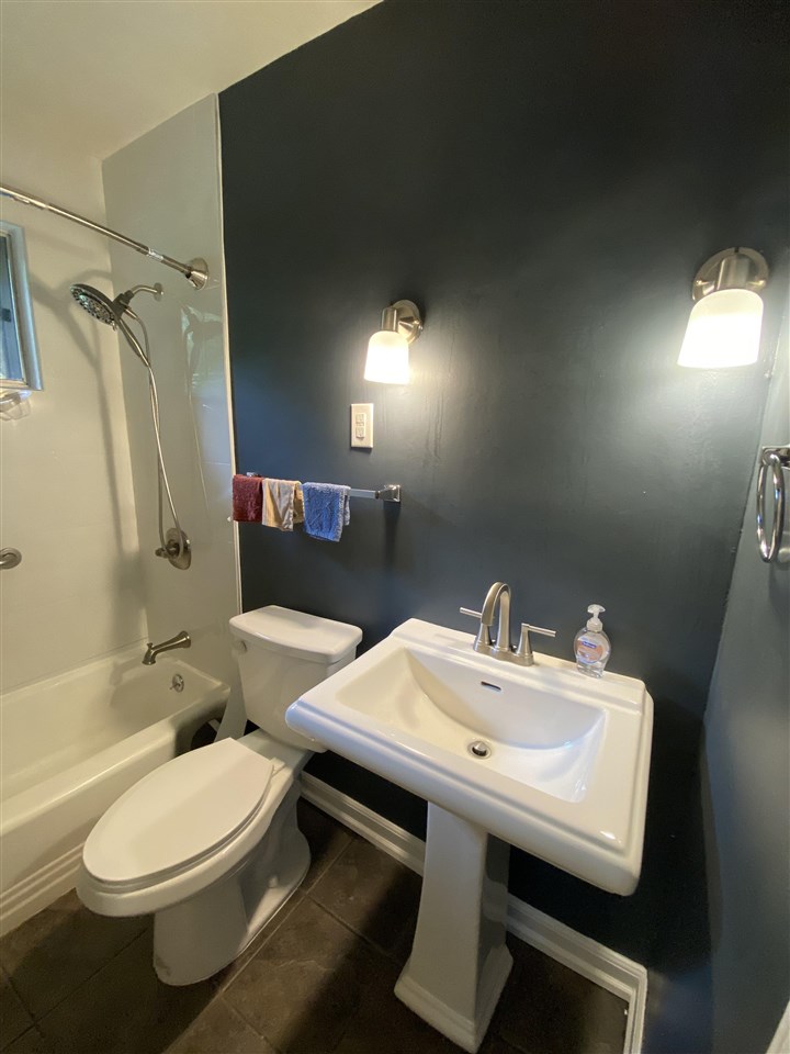 3961 Ridgedale Street Memphis, TN 38127 - Photo 11 of 24 Gallery Image 11