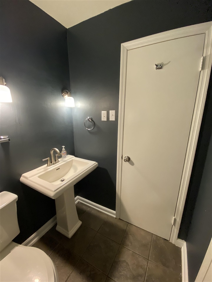 3961 Ridgedale Street Memphis, TN 38127 - Photo 12 of 24 Gallery Image 12