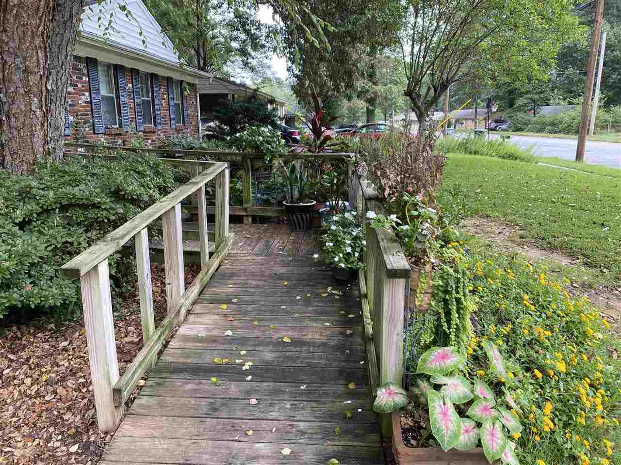3961 Ridgedale Street Memphis, TN 38127 - Photo 4 of 24 Gallery Image 4