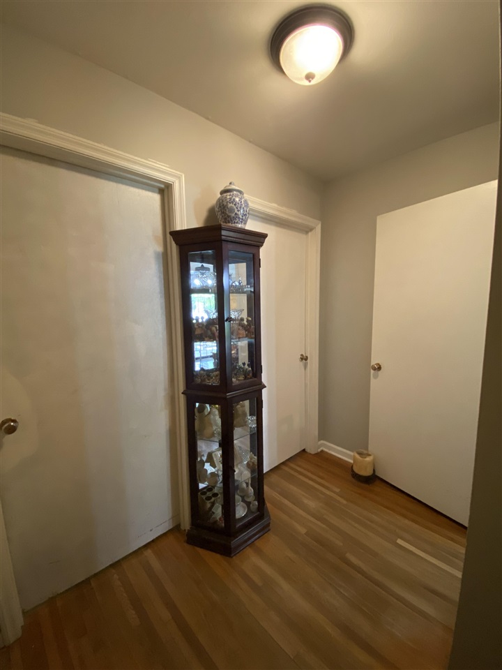 3961 Ridgedale Street Memphis, TN 38127 - Photo 9 of 24 Gallery Image 9