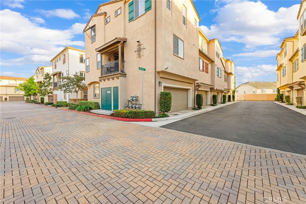 6383 Volans Court Eastvale, CA 91752 - Photo 32 of 39