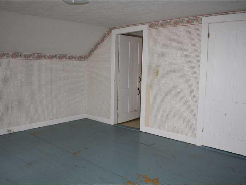 20 Old Orchard Road Buxton, ME 04093 - Photo 17 of 34 Bedroom.