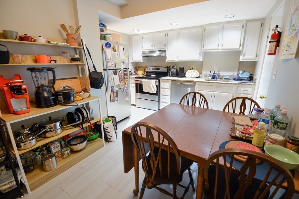 21 Sutherland Road, Unit 1 Boston, MA 02135 - Photo 3 of 15 Gallery Image 3
