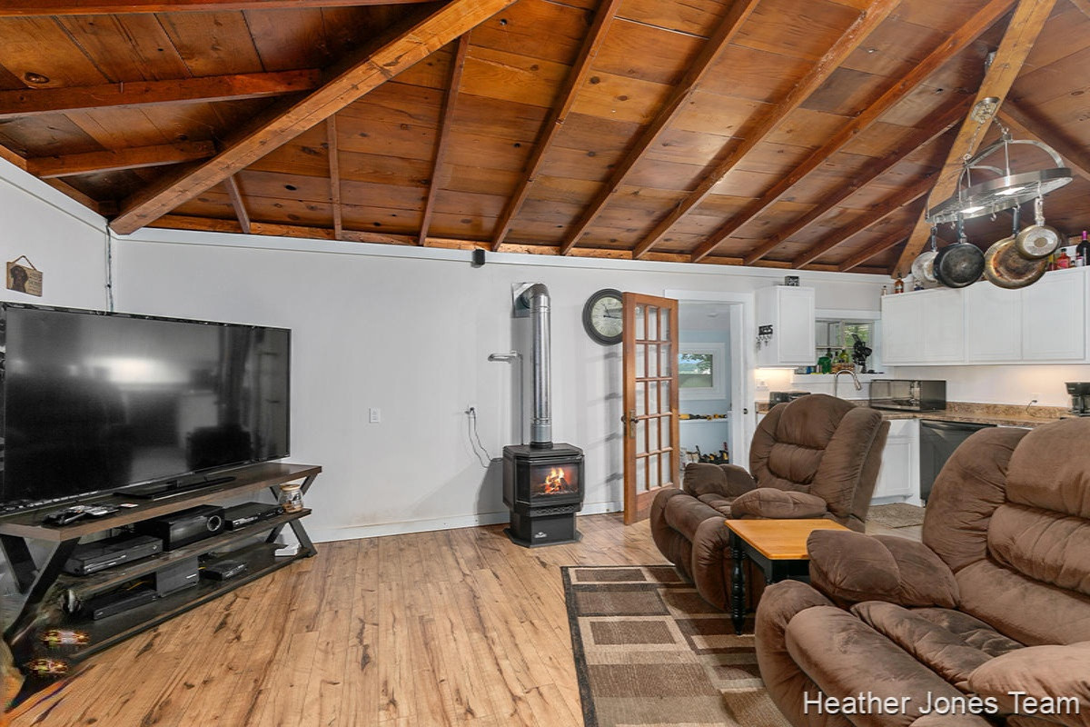 2513 North Johnson Road Trufant, MI 49347 - Photo 11 of 18 IMG_1010