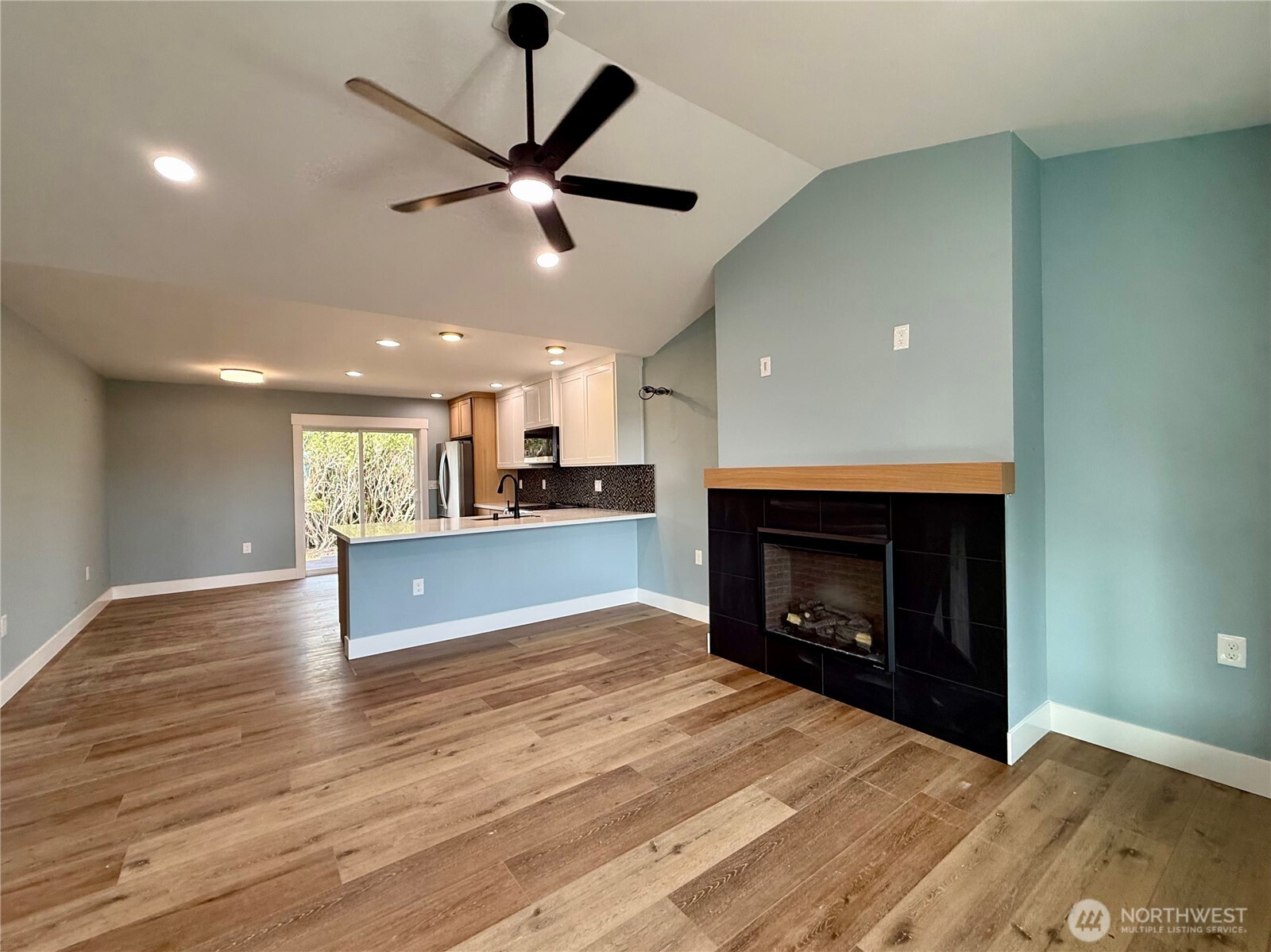 716 Reporter Court Southwest Ocean Shores, WA 98569 - Photo 11 of 36