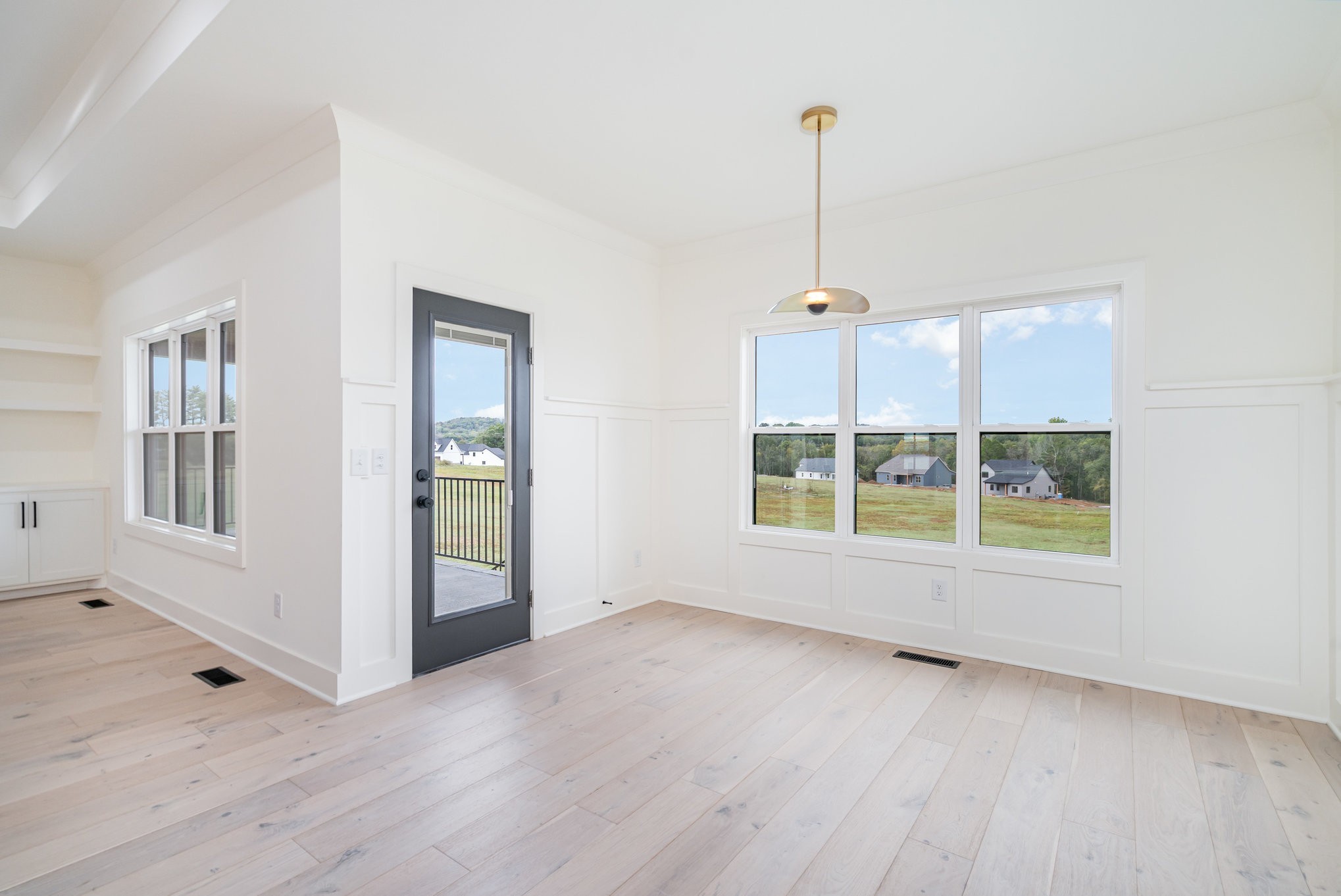 115 Crenshaw Road Hartsville, TN 37074 - Photo 14 of 40 a view of an empty room with a window