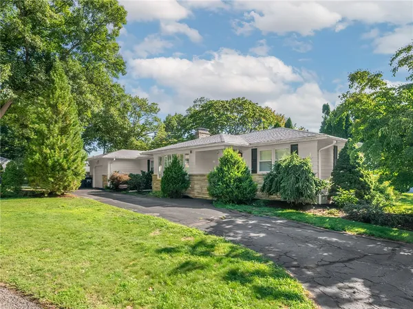 $659,999 | 5 Colony Drive, Johnston, RI 02919