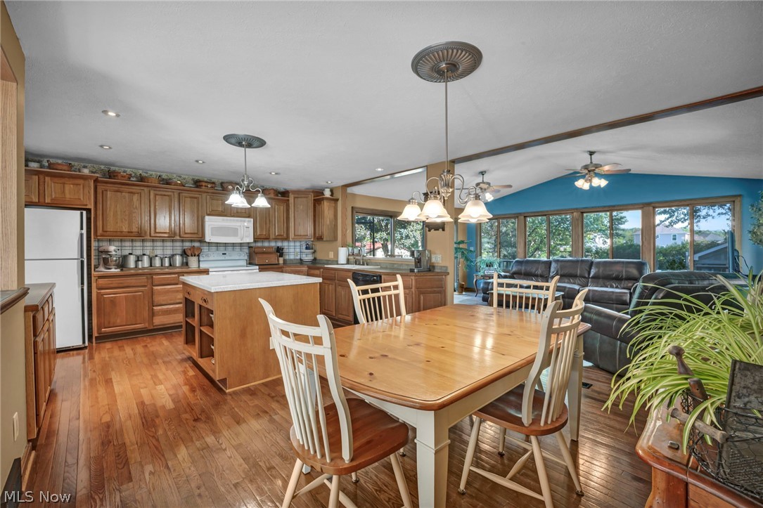4102 Manchester Road Perry, OH 44081 - Photo 19 of 45