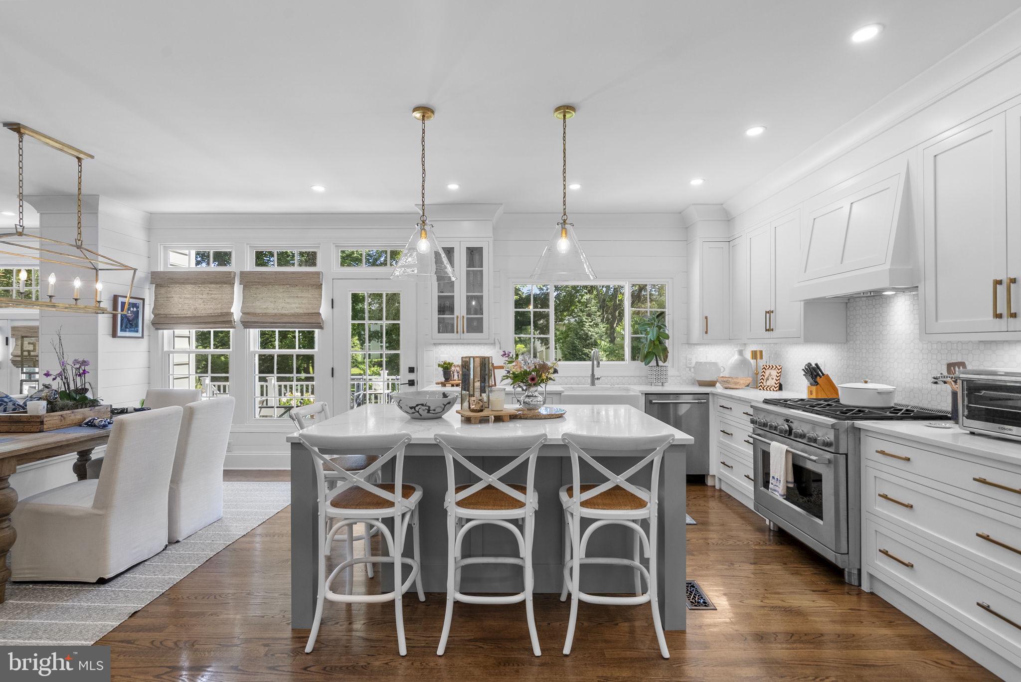 4620 Brightwood Road Olney, MD 20832 - Photo 18 of 63 Kitchen